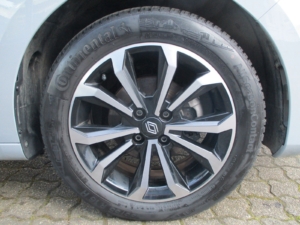 RENAULT Clio TCe 90 Techno - Detail 20