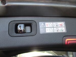 MERCEDES-BENZ C 220 d 4MATIC T AMG, AHK, PREMIUM - Detail 23